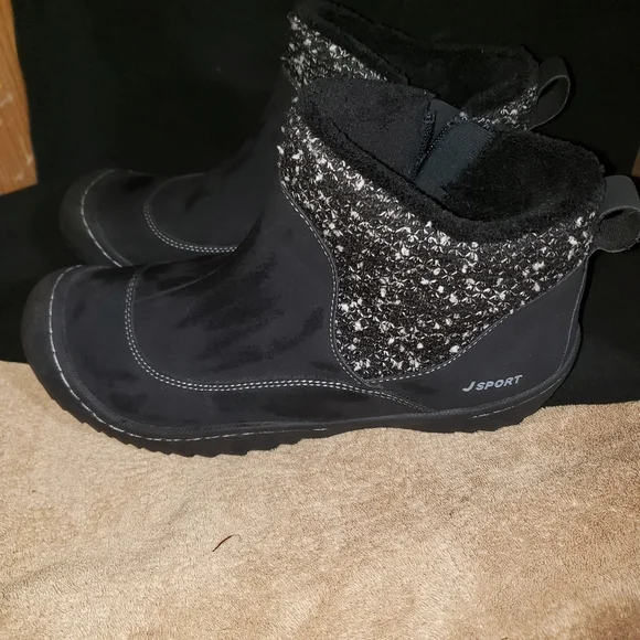 Jambu | Booties - Picture 9 of 9